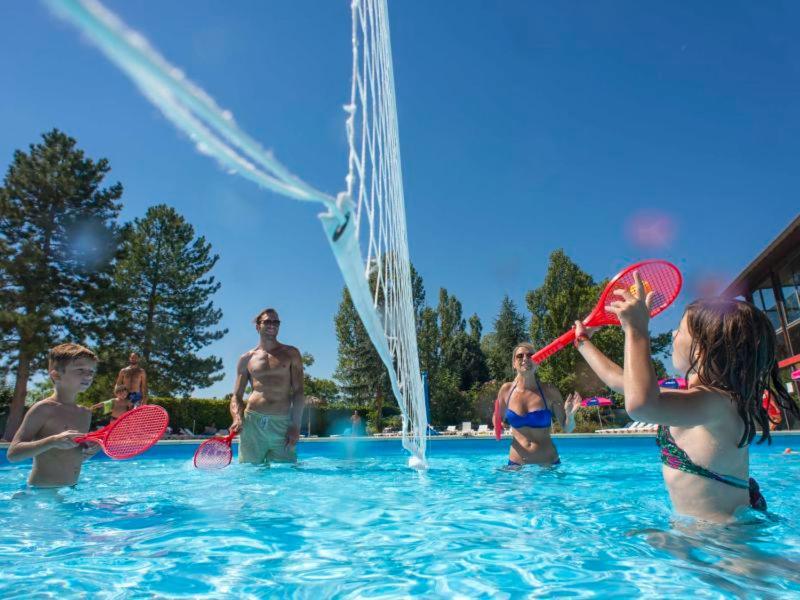 Camping Officiel Siblu Les Rives De Condrieu Exterior foto